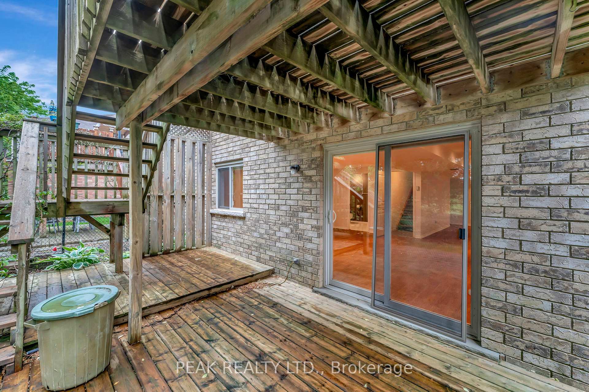 Photo 29 of 30 Savannah Ridge Drive, Brant, Paris — HOMEH
