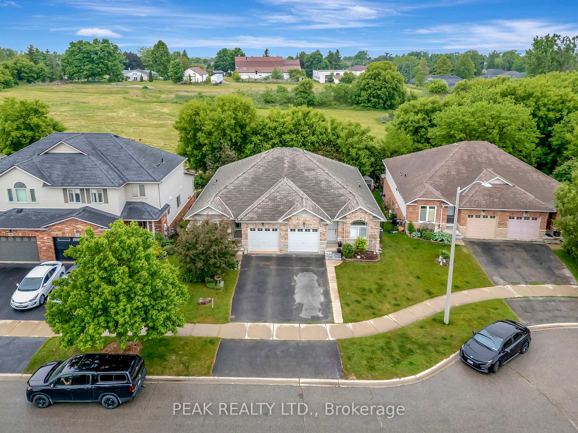 Photo 36 of 30 Savannah Ridge Drive, Brant, Paris — HOMEH