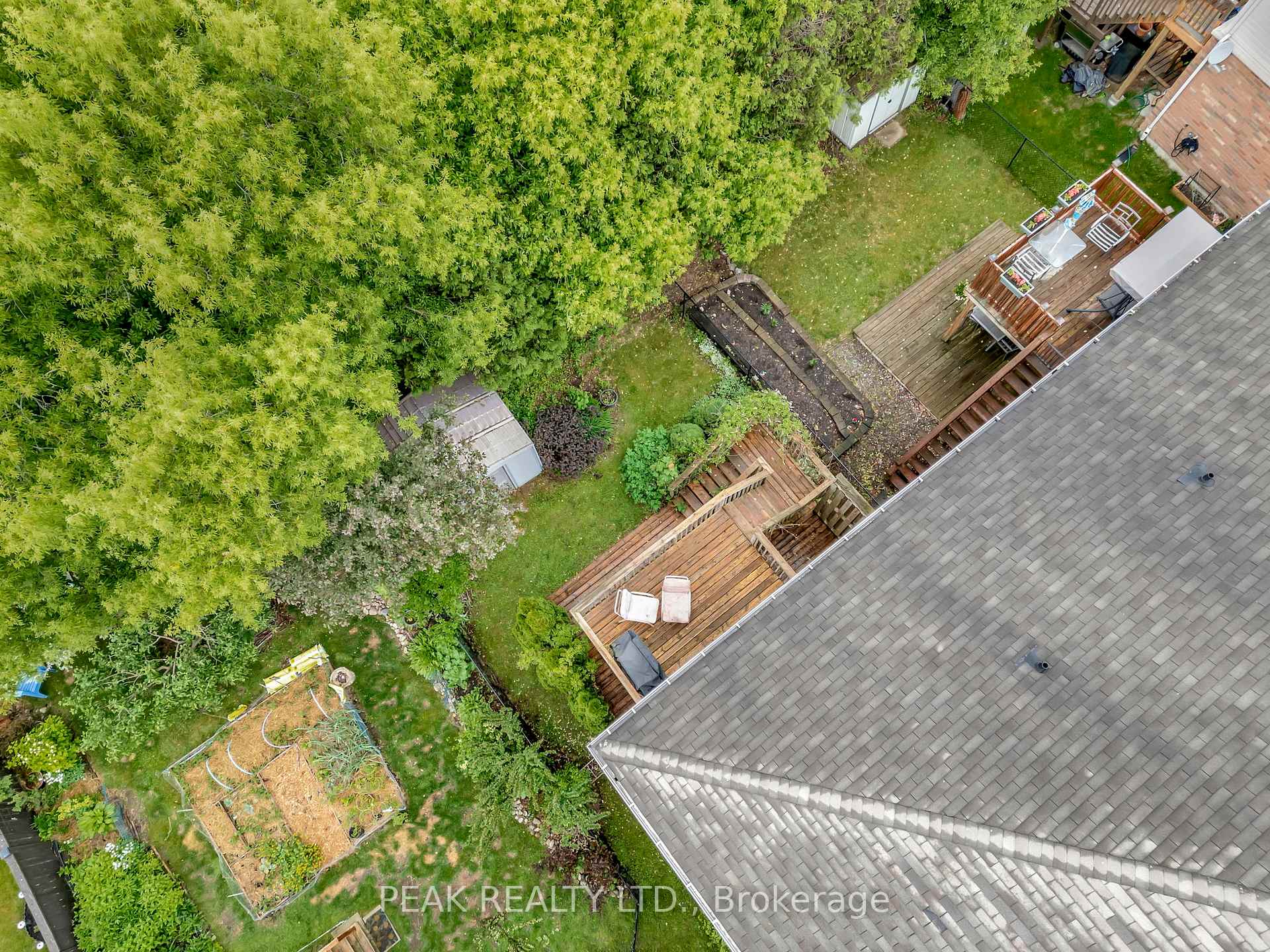 Photo 37 of 30 Savannah Ridge Drive, Brant, Paris — HOMEH