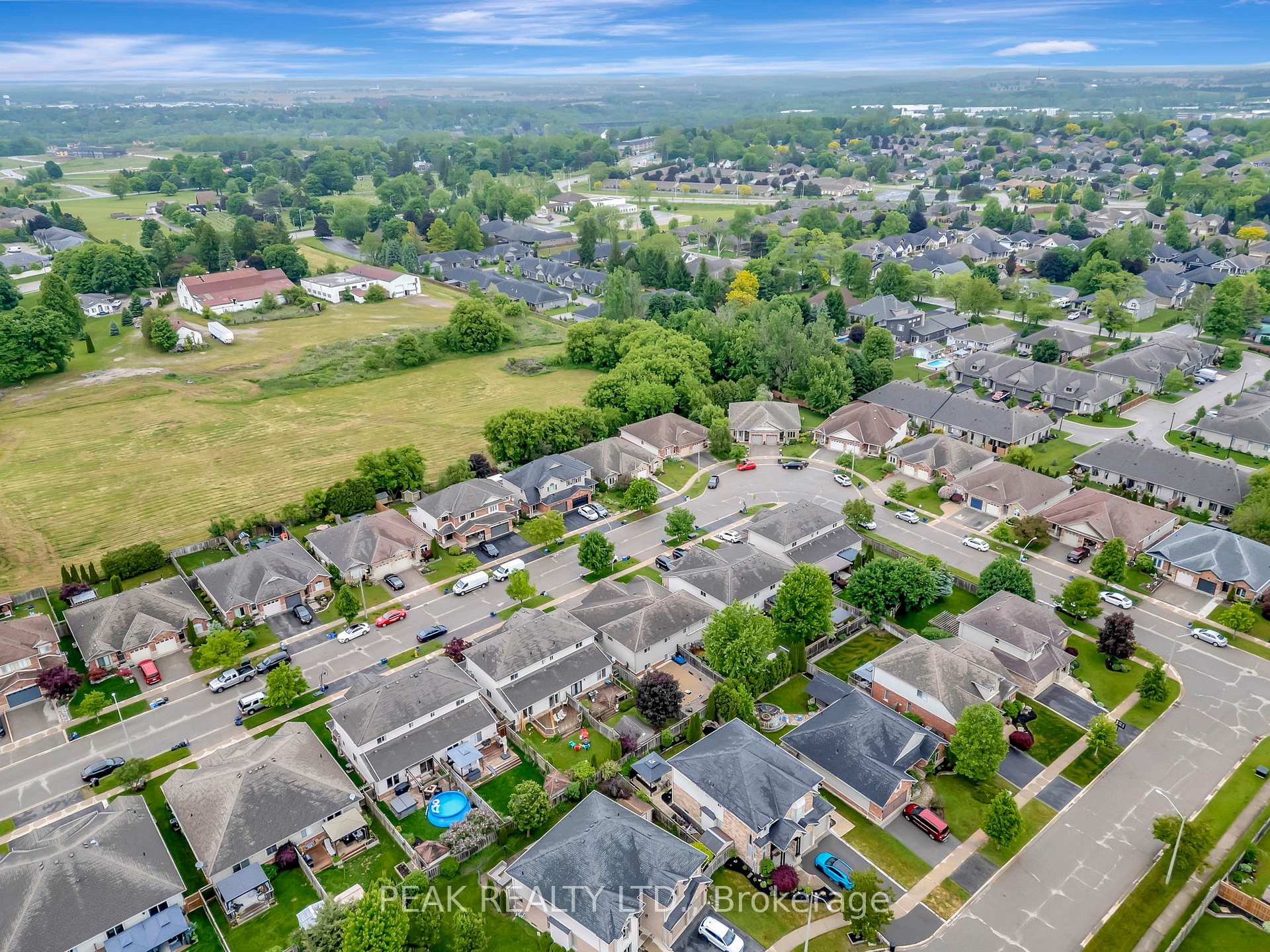 Photo 39 of 30 Savannah Ridge Drive, Brant, Paris — HOMEH