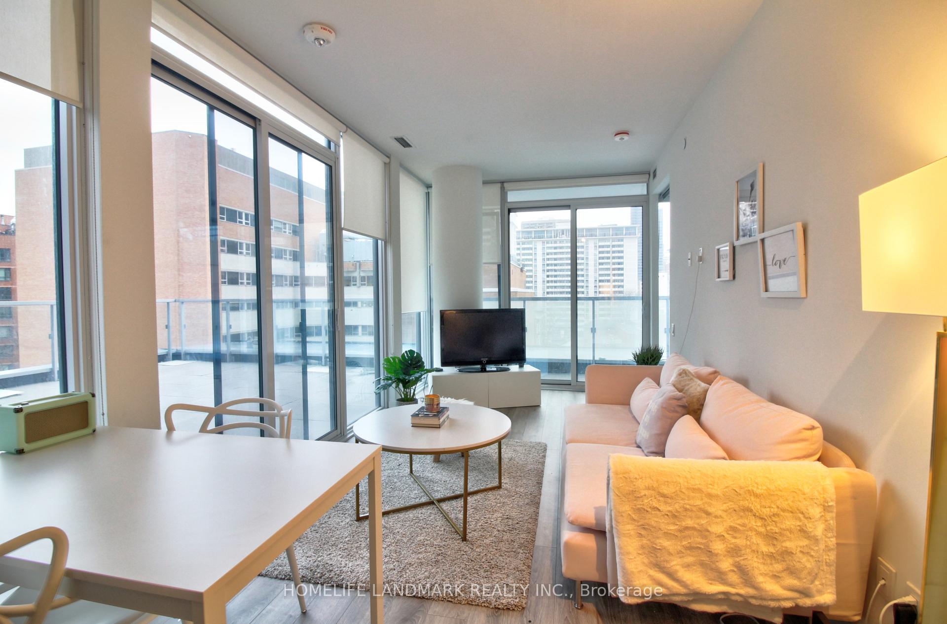 Photo 4 of Unit 504, 28 Wellesley Street E, Toronto, Church-Yonge Corridor — HOMEH