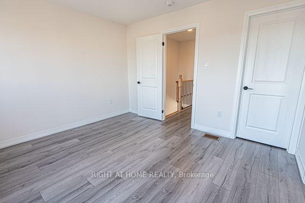 Photo 5 of 19 Bavin Street, Clarington, Bowmanville — HOMEH