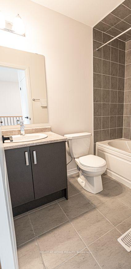 Photo 11 of 19 Bavin Street, Clarington, Bowmanville — HOMEH
