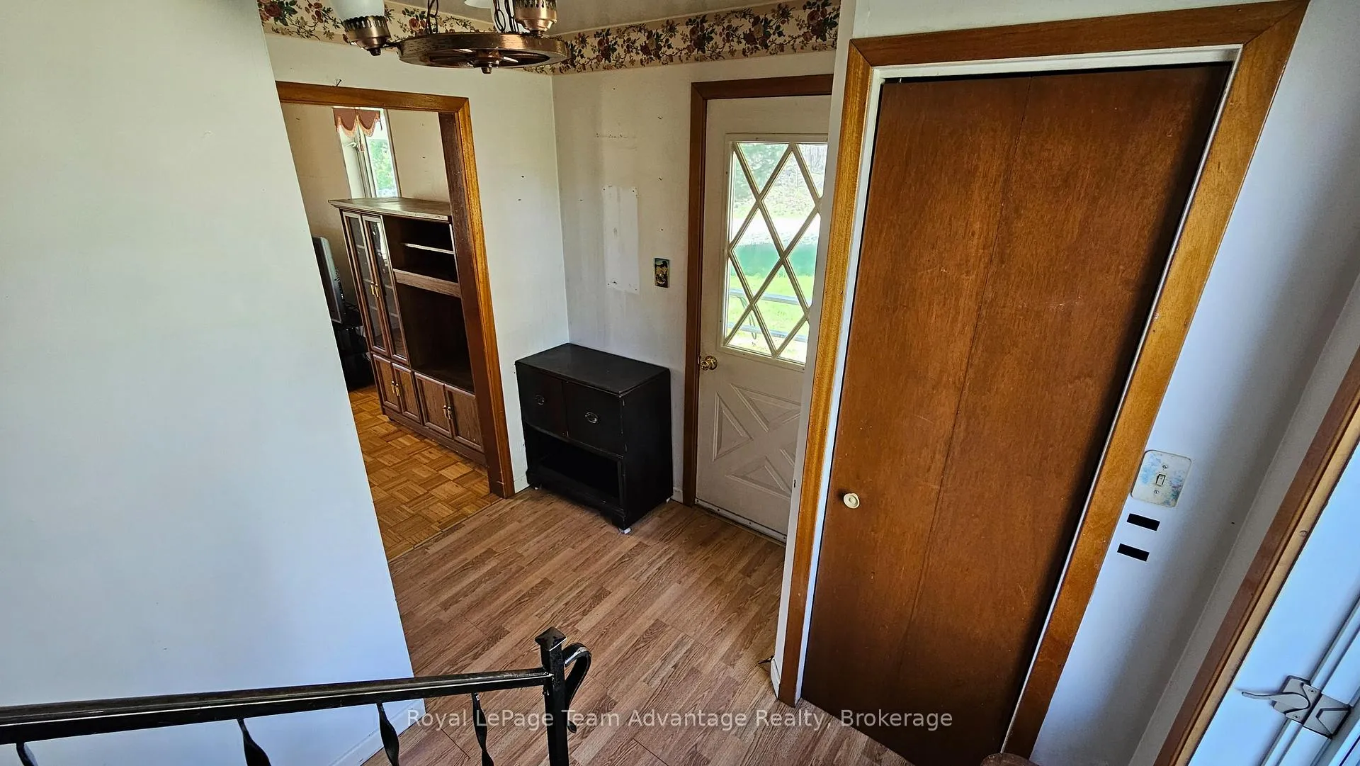 Photo 23 of 77 Lakeshore Road, McKellar — HOMEH