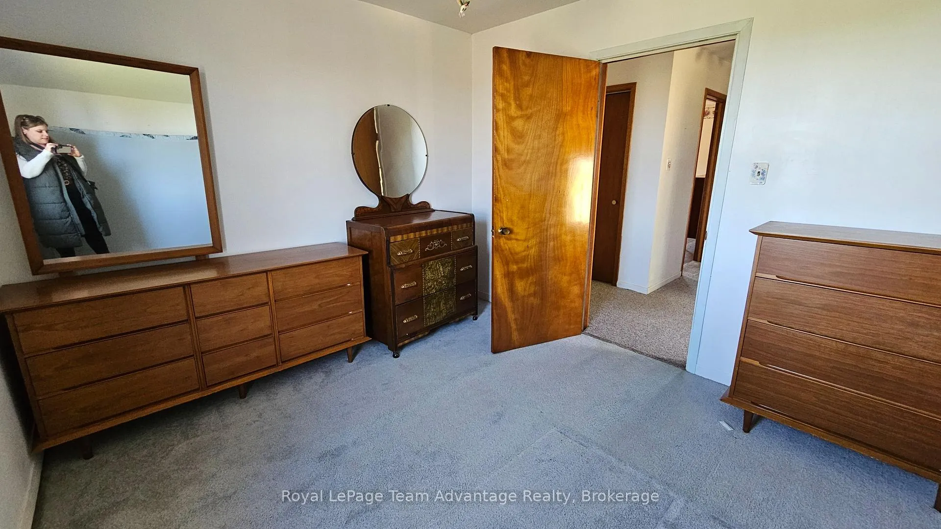 Photo 35 of 77 Lakeshore Road, McKellar — HOMEH