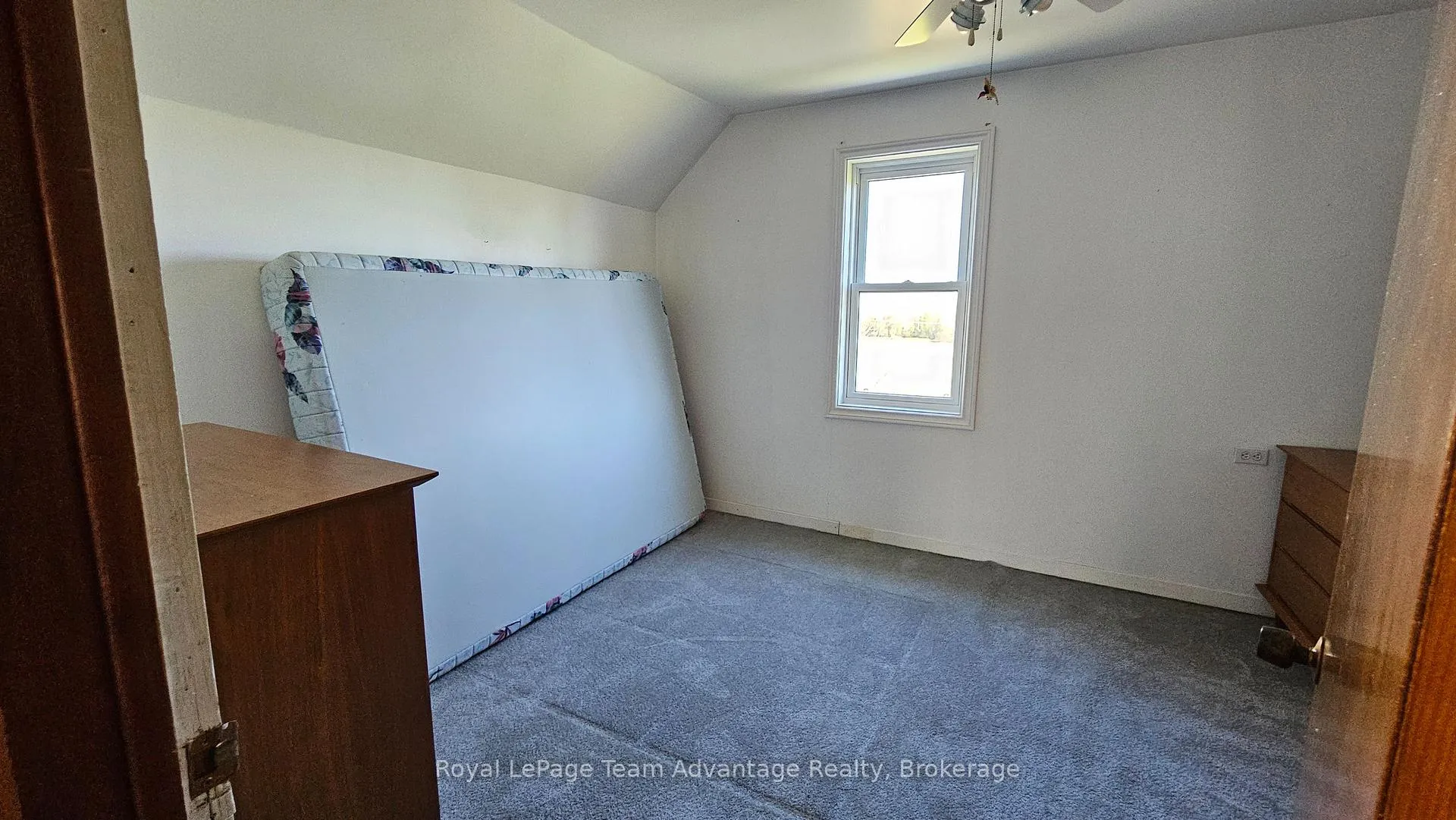 Photo 36 of 77 Lakeshore Road, McKellar — HOMEH