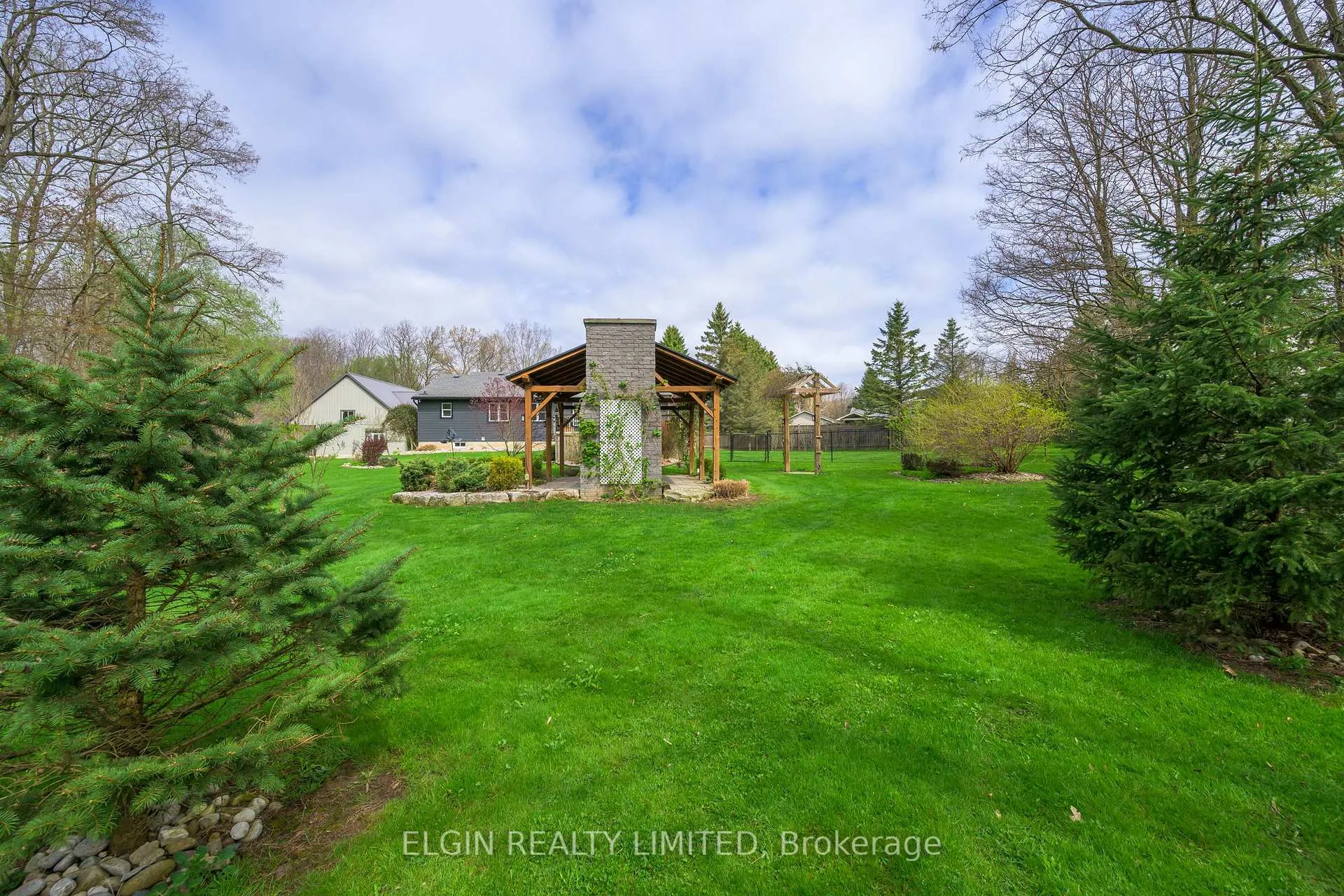 Photo 29 of 42371 Dexter Line, Central Elgin, Rural Central Elgin — HOMEH