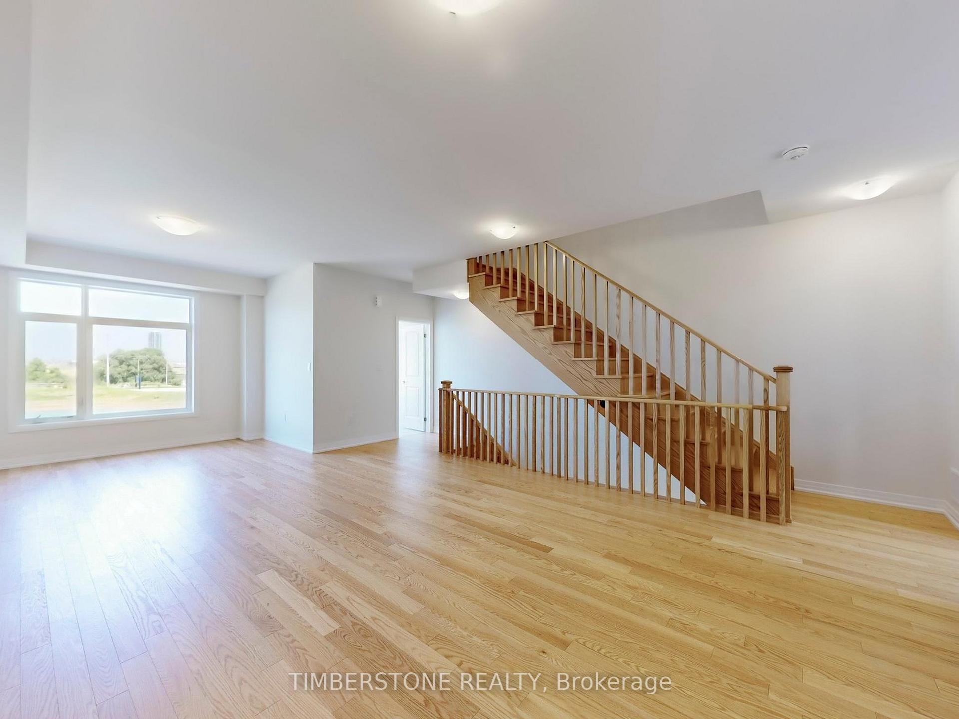 Photo 12 of 82 Blue Pond Drive, Brampton, Northwest Brampton — HOMEH
