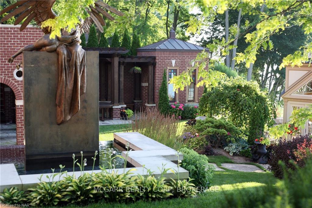 Photo 2 of 22 Bayview Drive, St. Catharines, Port Dalhousie — HOMEH
