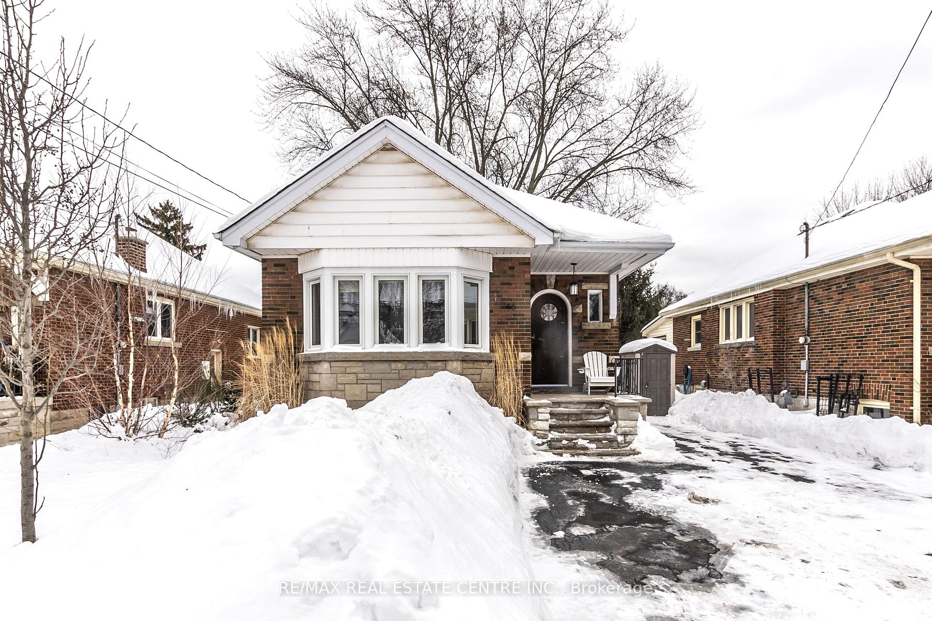 Front of 46 Kenmore Road