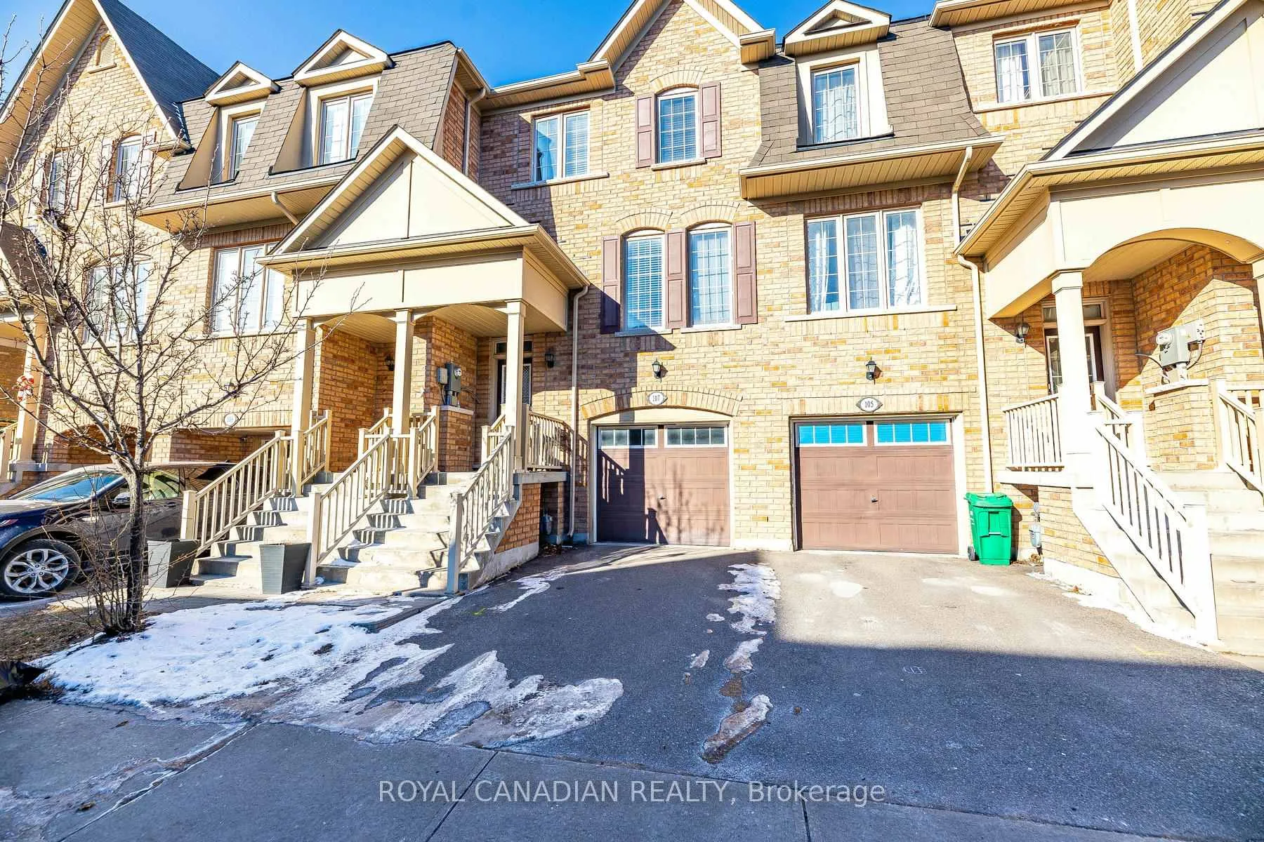 Photo 2 of 107 Sea Drifter Crescent, Brampton, Bram East — HOMEH