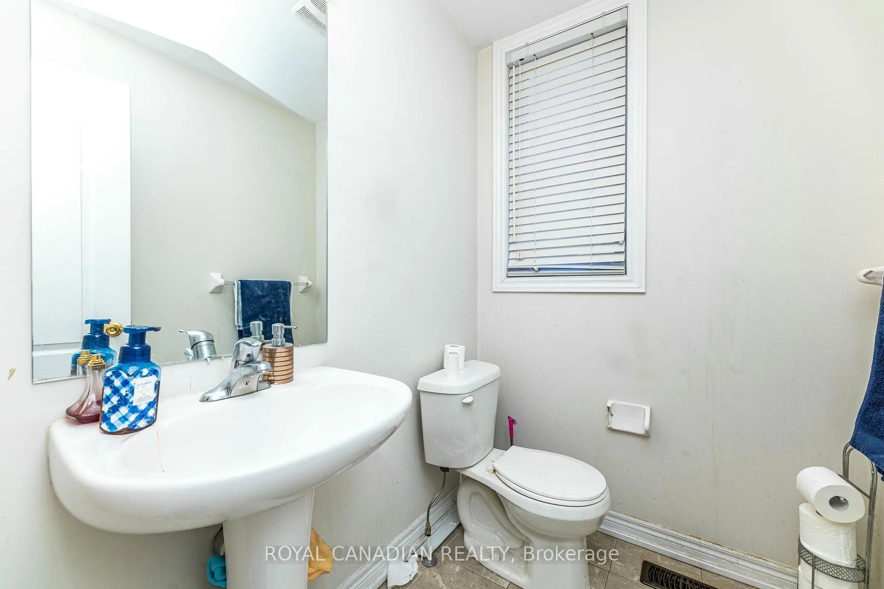 Photo 15 of 107 Sea Drifter Crescent, Brampton, Bram East — HOMEH