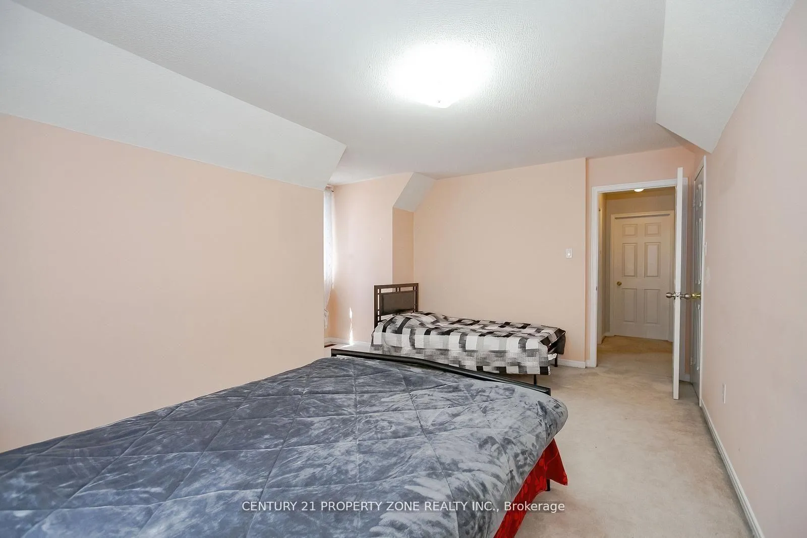 Photo 32 of 151 Mountainash Road, Brampton, Sandringham-Wellington — HOMEH