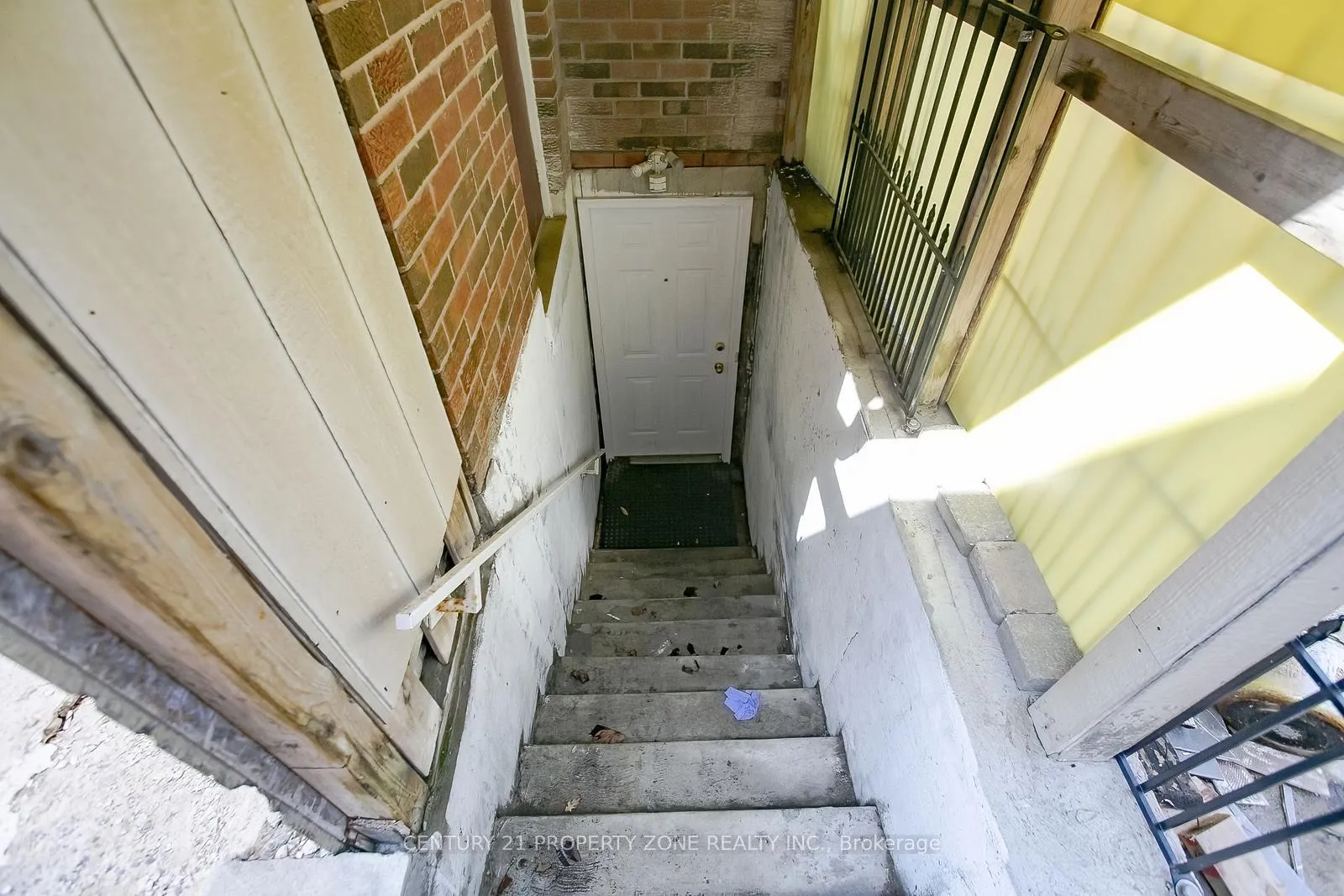 Photo 38 of 151 Mountainash Road, Brampton, Sandringham-Wellington — HOMEH