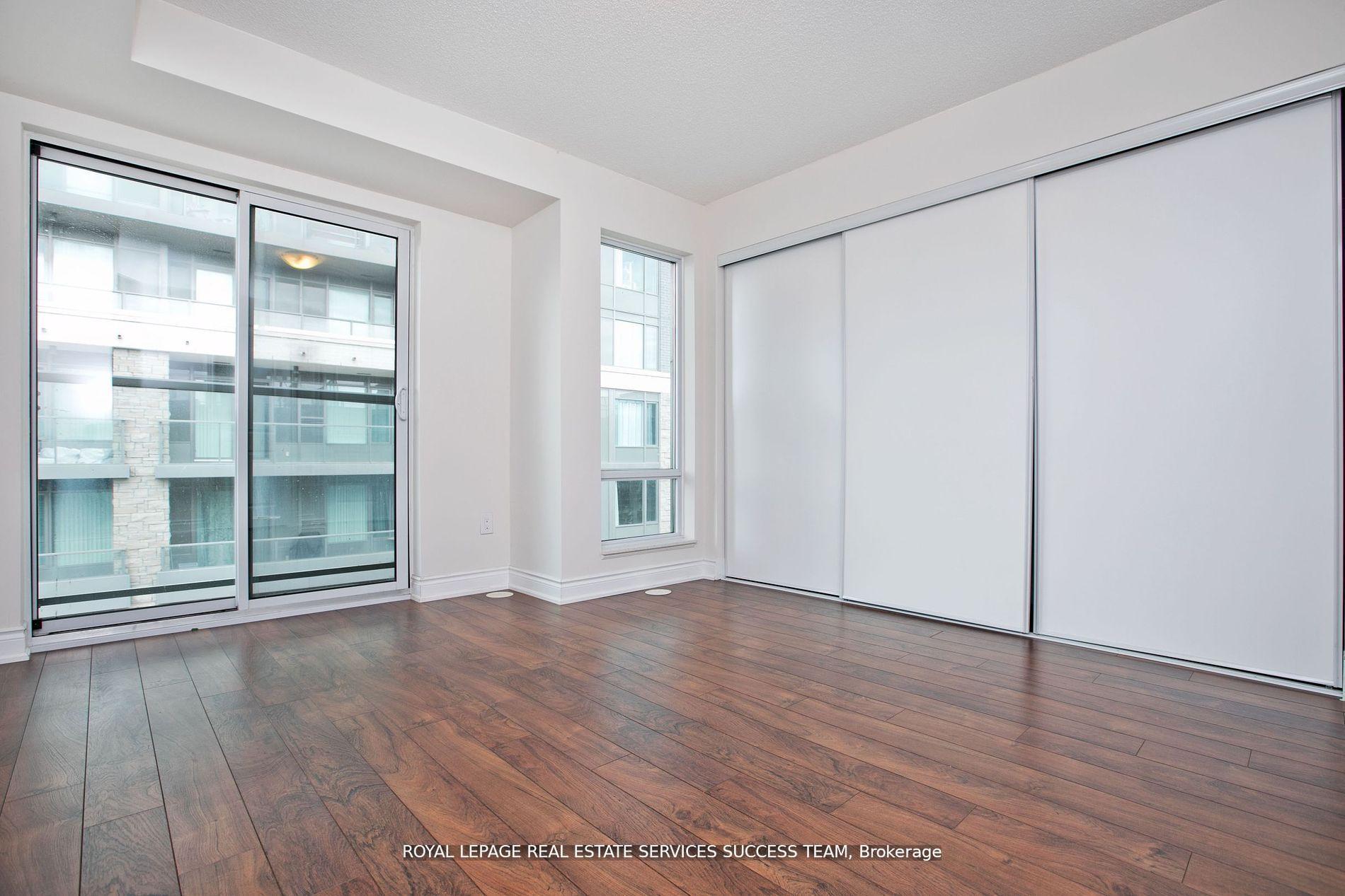 Photo 13 of 321 South Park Road, Markham, Commerce Valley — HOMEH
