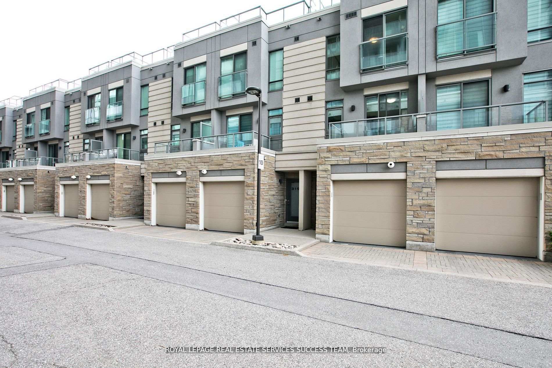 Photo 22 of 321 South Park Road, Markham, Commerce Valley — HOMEH