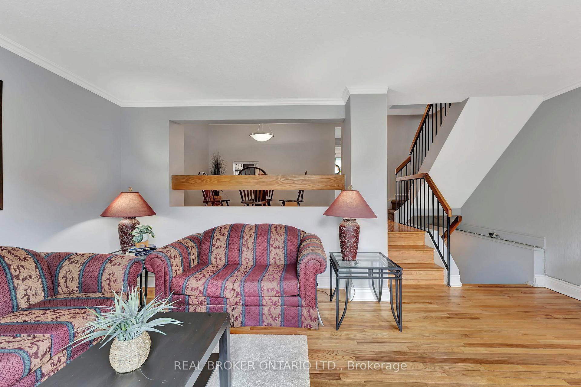 Photo 10 of 5 Tedwyn Drive, Ottawa, Barrhaven - Pheasant Run — HOMEH