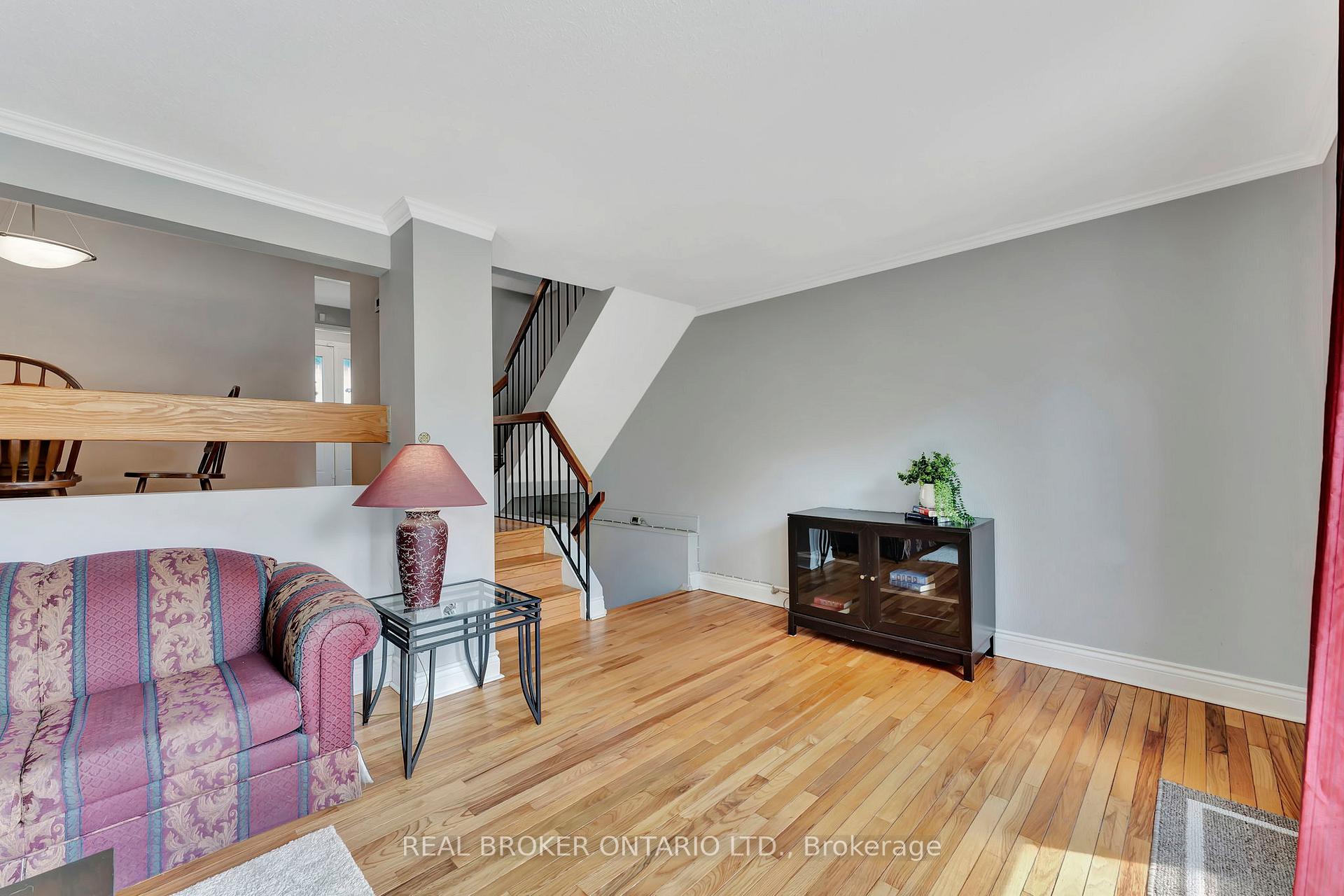 Photo 11 of 5 Tedwyn Drive, Ottawa, Barrhaven - Pheasant Run — HOMEH