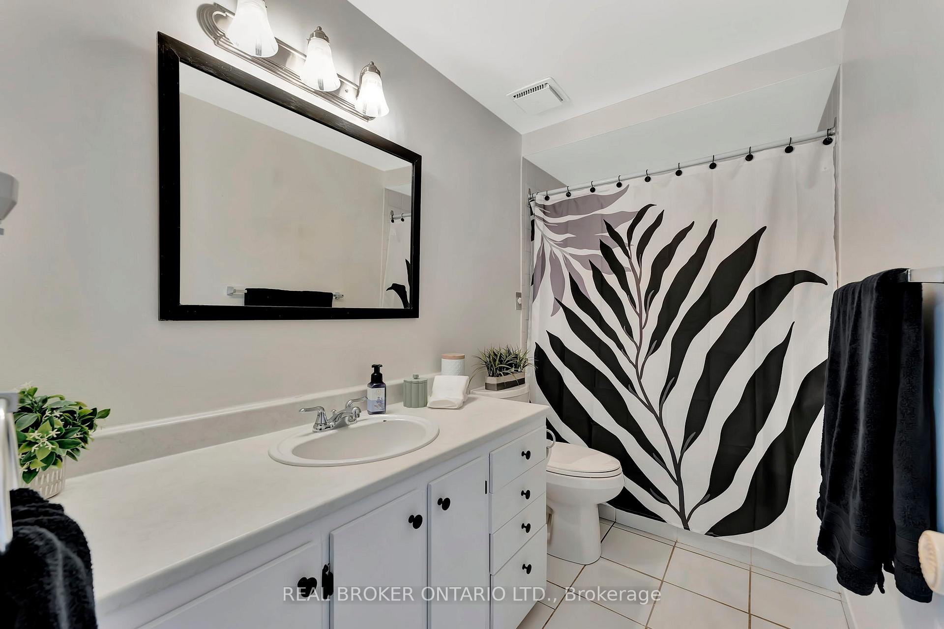 Photo 16 of 5 Tedwyn Drive, Ottawa, Barrhaven - Pheasant Run — HOMEH