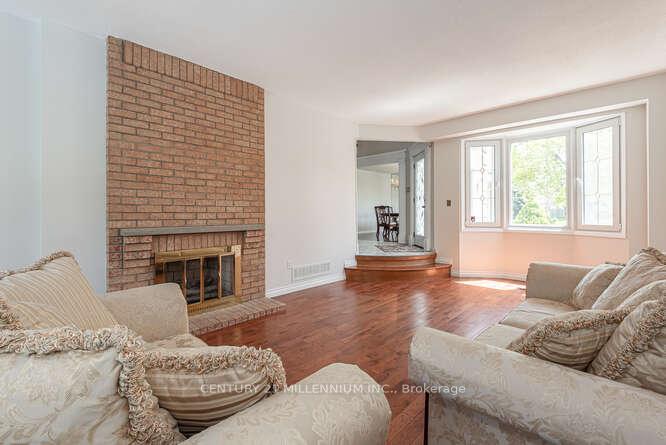 Photo 14 of 82 Leander Street, Brampton, Westgate — HOMEH