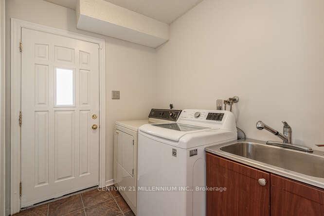 Photo 19 of 82 Leander Street, Brampton, Westgate — HOMEH