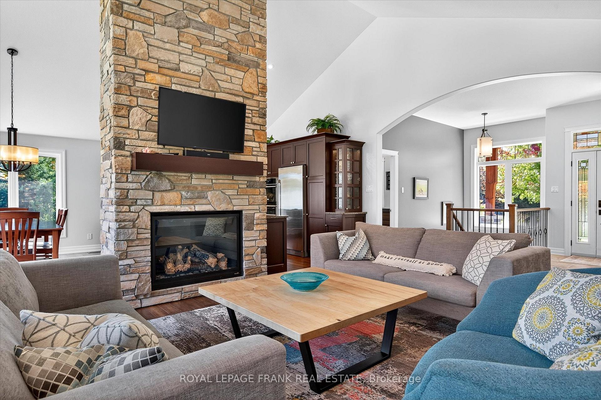 Photo 9 of 633 Carveth Drive, Cavan Monaghan, Cavan Twp — HOMEH