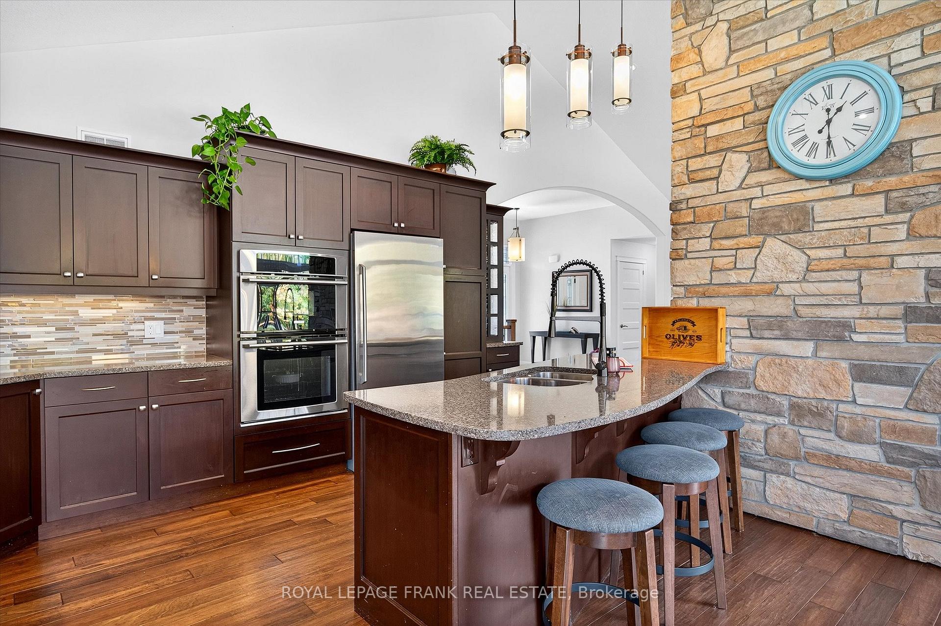 Photo 14 of 633 Carveth Drive, Cavan Monaghan, Cavan Twp — HOMEH