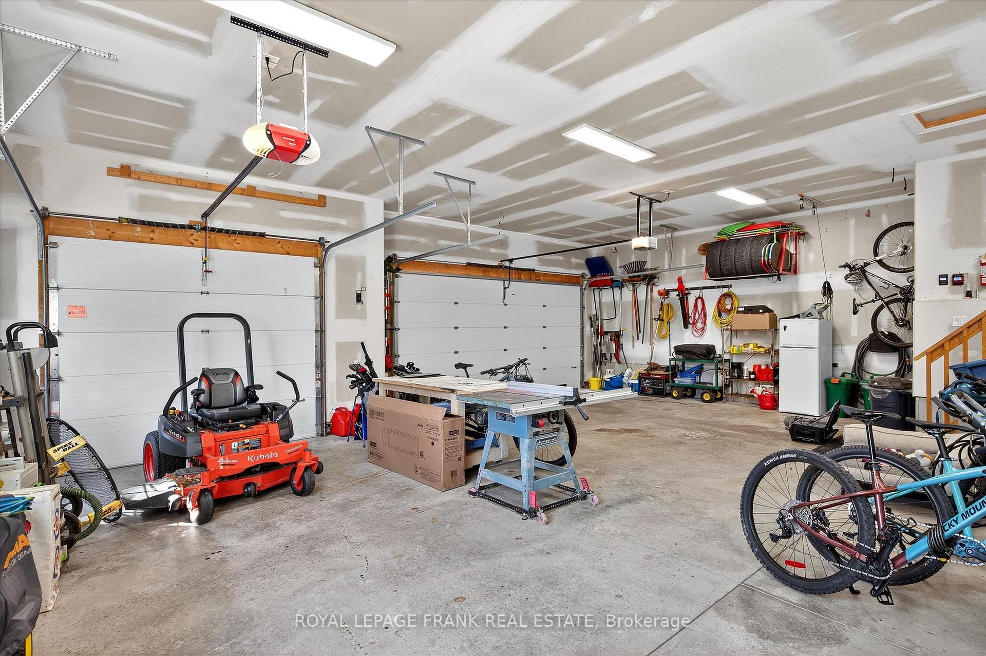 Photo 27 of 633 Carveth Drive, Cavan Monaghan, Cavan Twp — HOMEH