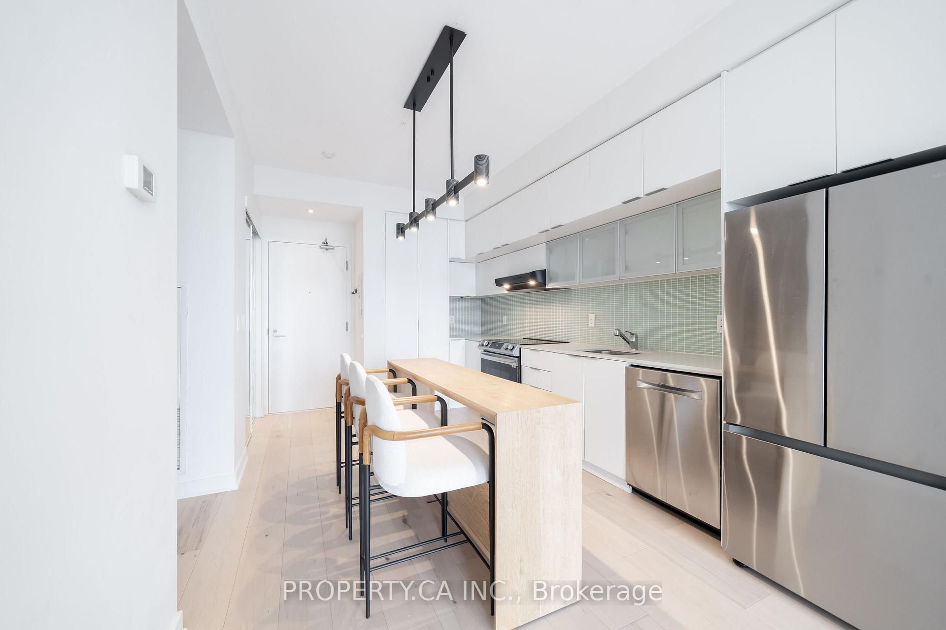 Photo 2 of Unit 2911, 110 Charles Street E, Toronto, Church-Yonge Corridor — HOMEH