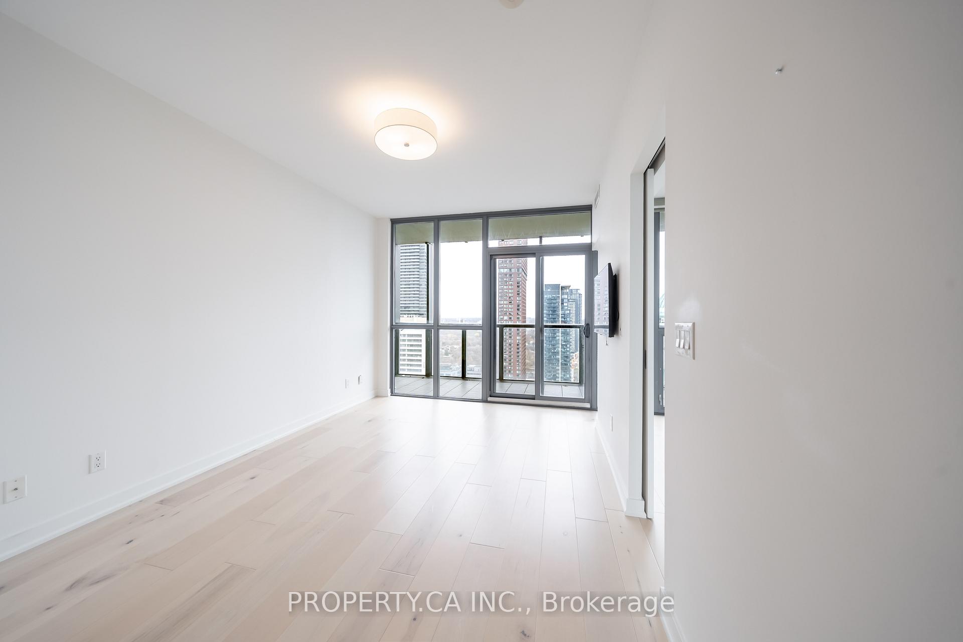 Photo 4 of Unit 2911, 110 Charles Street E, Toronto, Church-Yonge Corridor — HOMEH