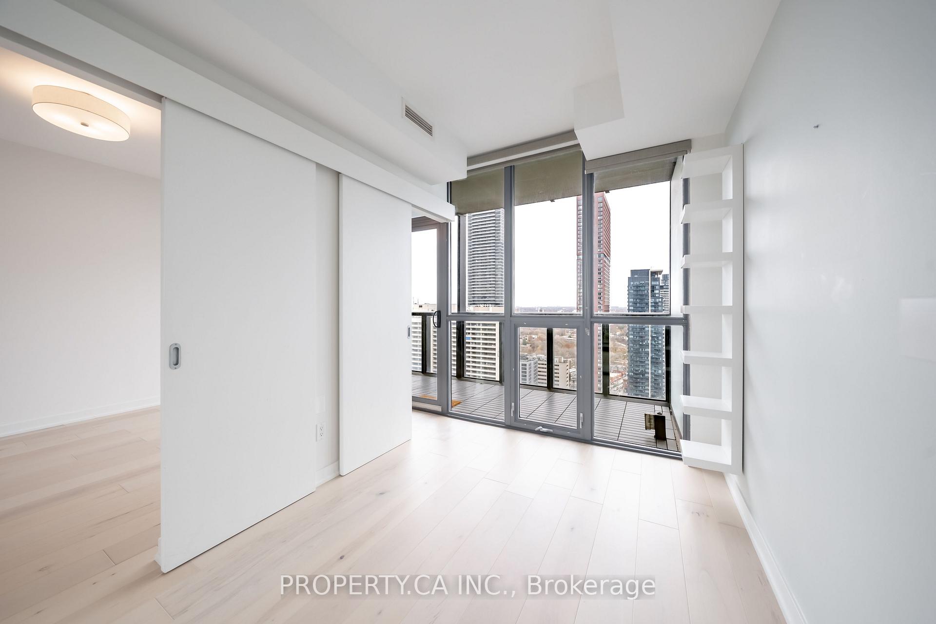 Photo 8 of Unit 2911, 110 Charles Street E, Toronto, Church-Yonge Corridor — HOMEH