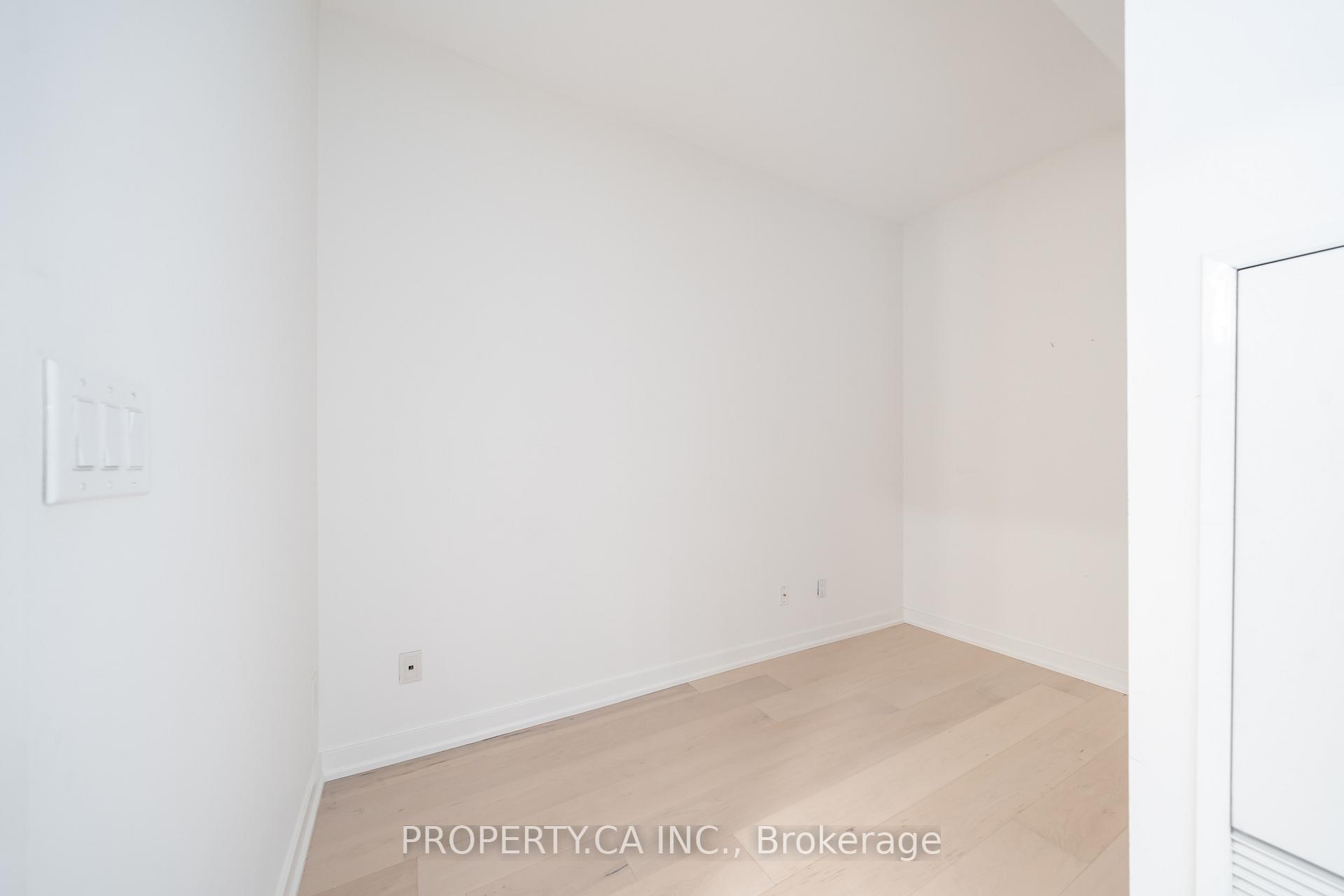 Photo 17 of Unit 2911, 110 Charles Street E, Toronto, Church-Yonge Corridor — HOMEH