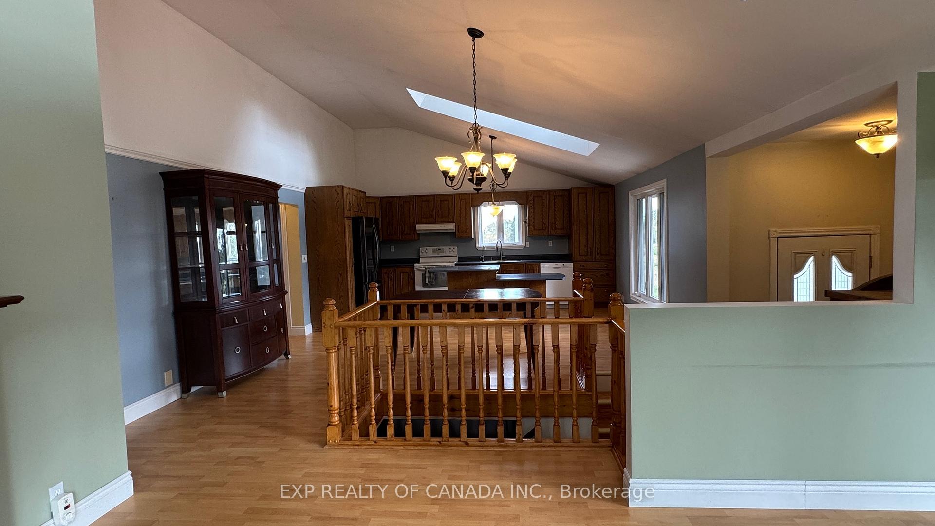Photo 12 of 789 Highway 652 E, Cochrane — HOMEH