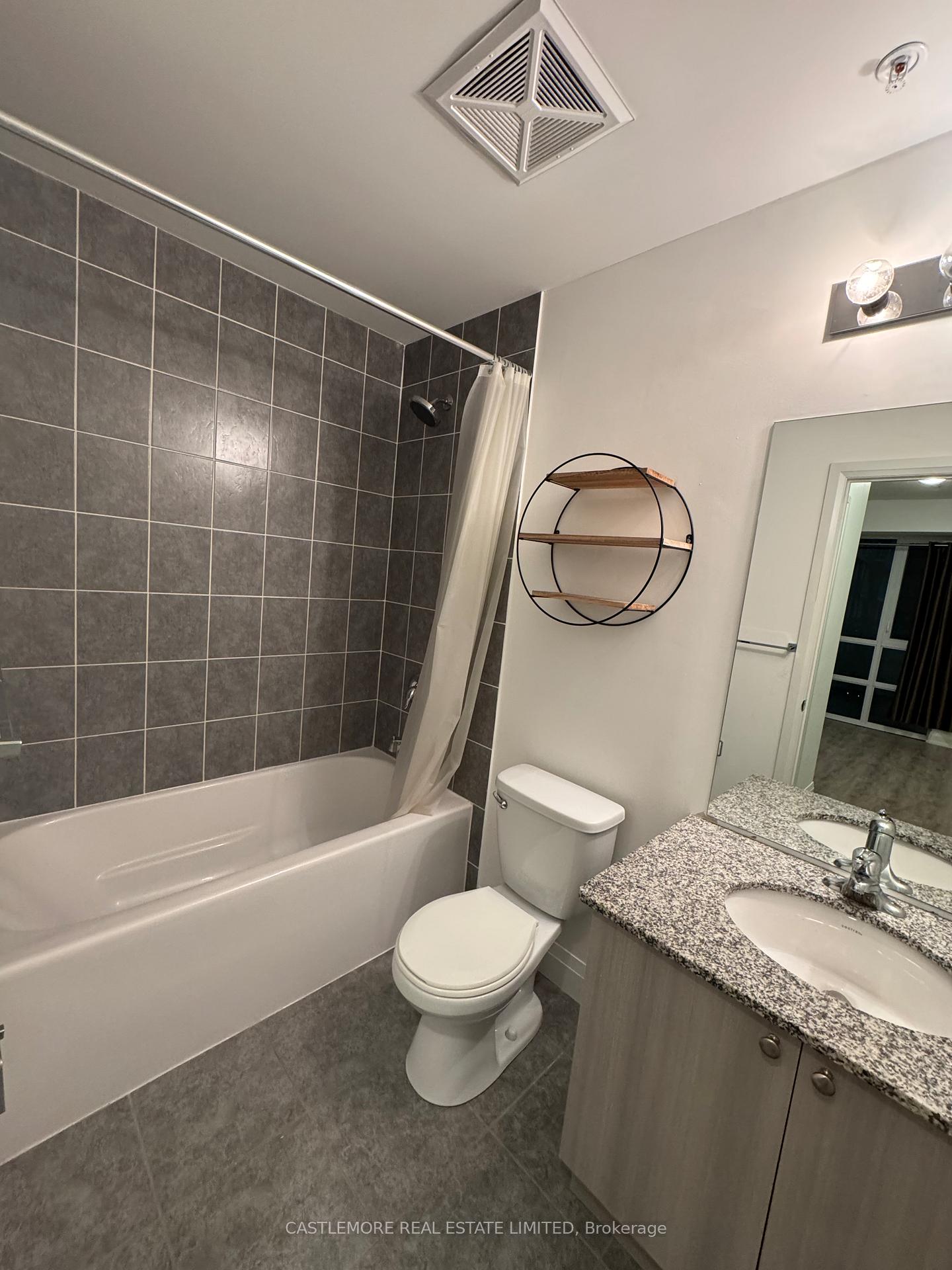 Photo 16 of Unit 905, 65 Yorkland Boulevard, Brampton, Goreway Drive Corridor — HOMEH