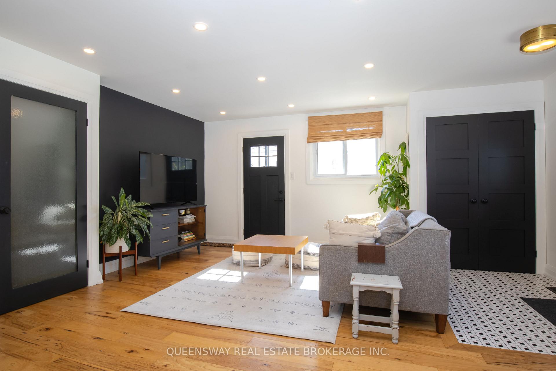 Photo 16 of 47 Lambert Street, Hamilton, Lawfield — HOMEH