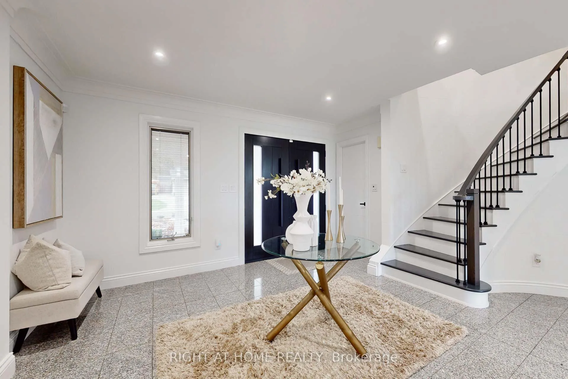 Photo 3 of 34 Maple Avenue, Hamilton, Greensville — HOMEH