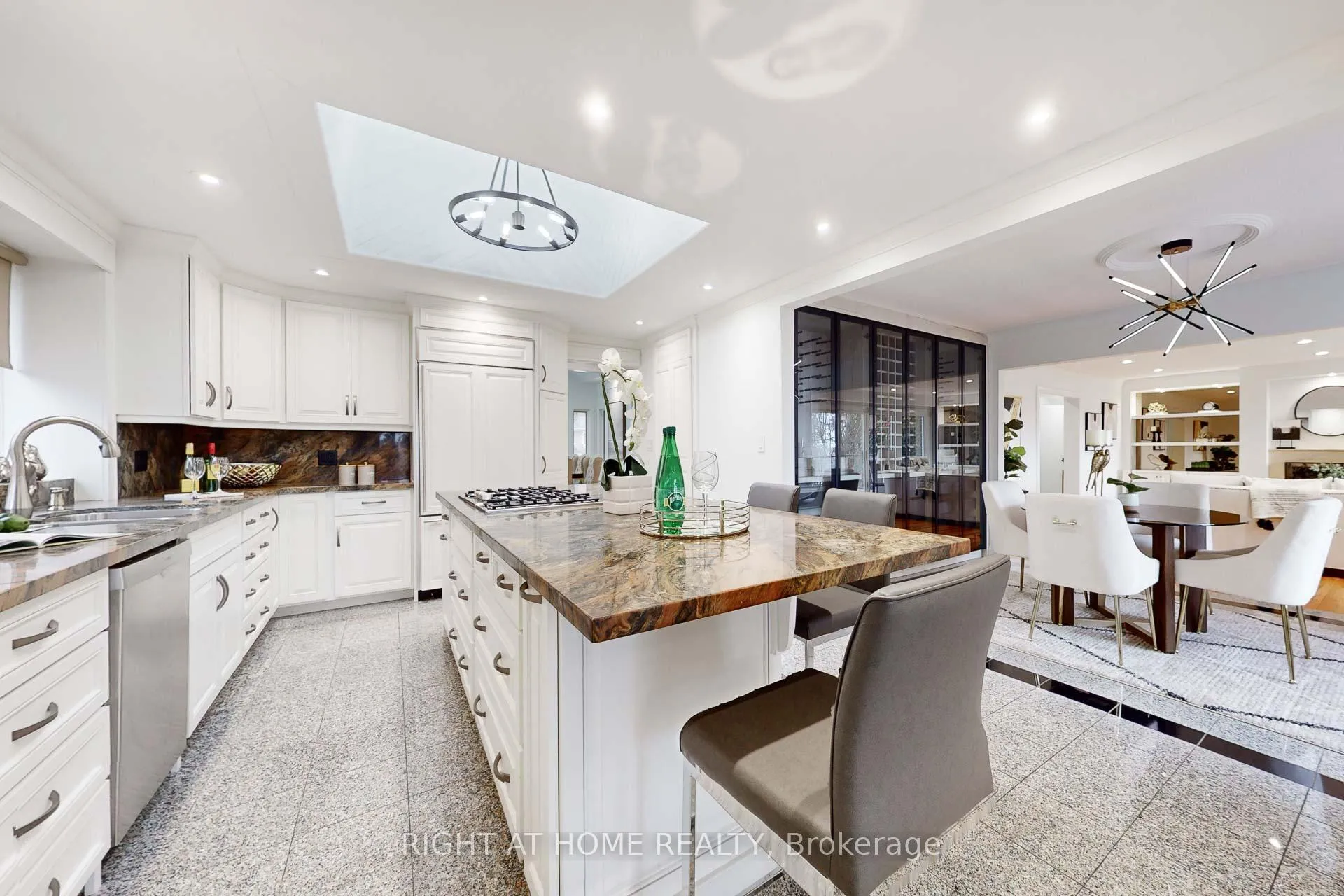 Photo 10 of 34 Maple Avenue, Hamilton, Greensville — HOMEH