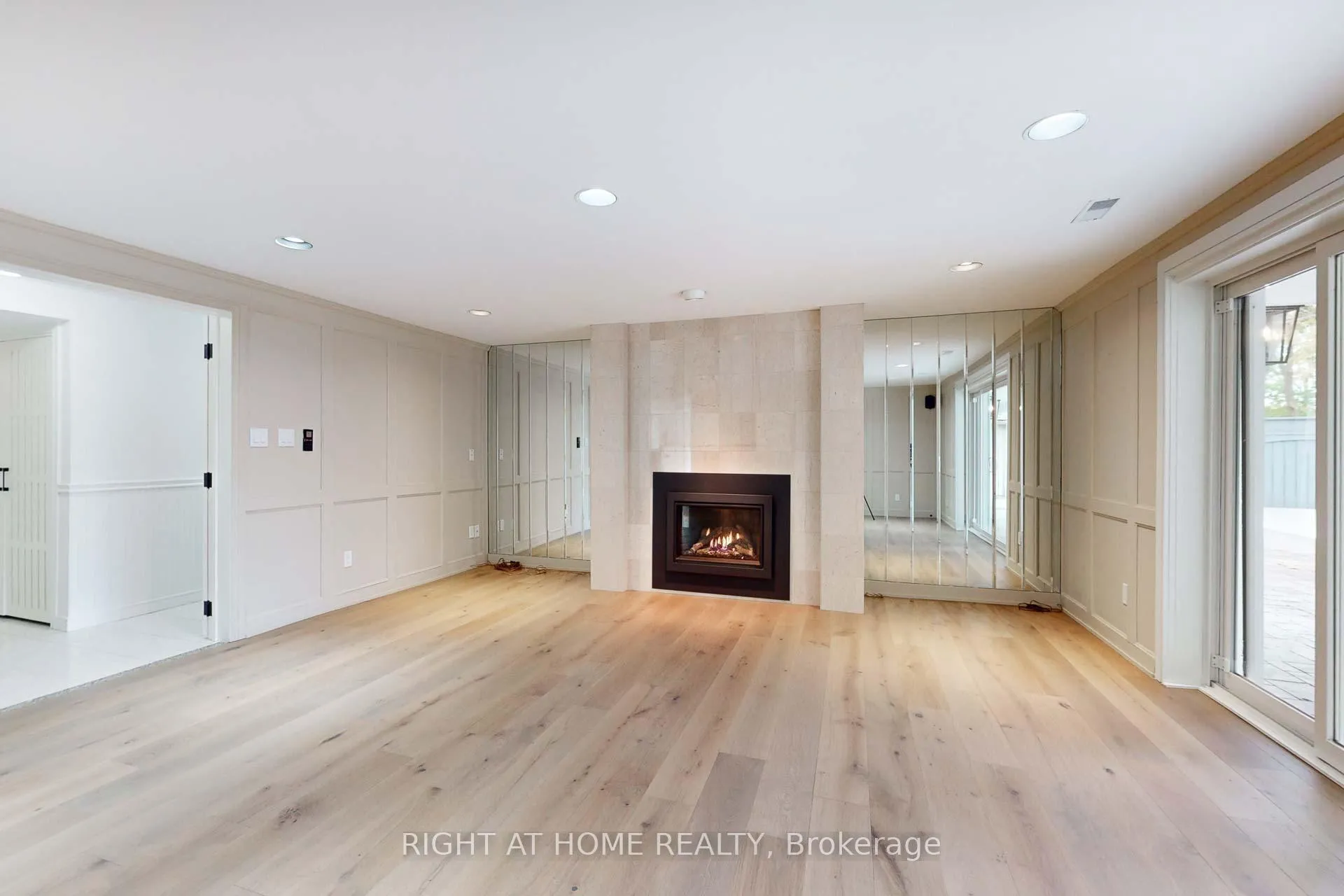 Photo 28 of 34 Maple Avenue, Hamilton, Greensville — HOMEH