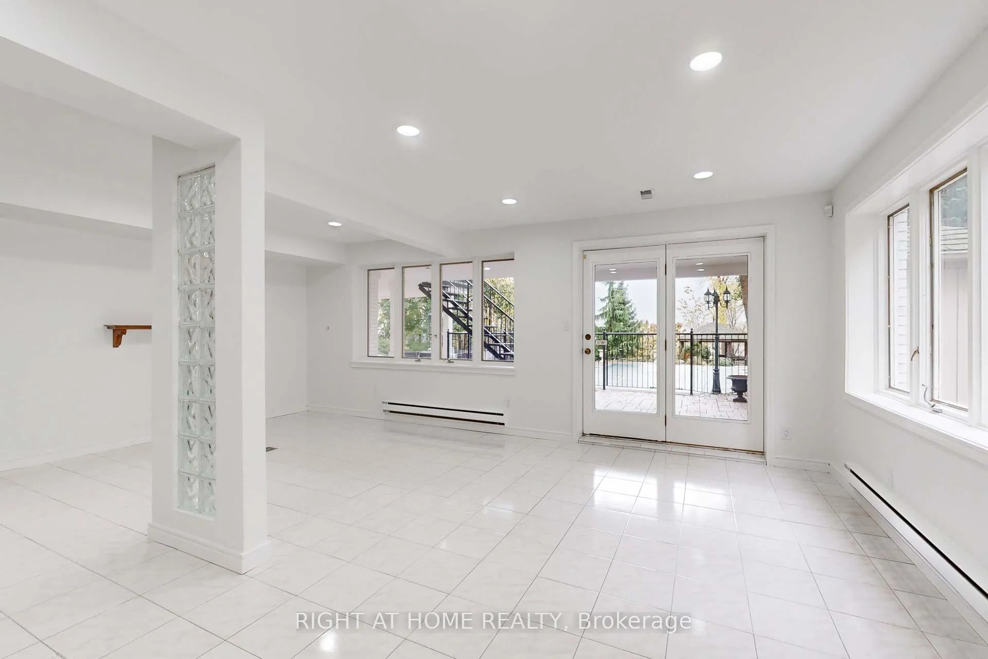 Photo 29 of 34 Maple Avenue, Hamilton, Greensville — HOMEH