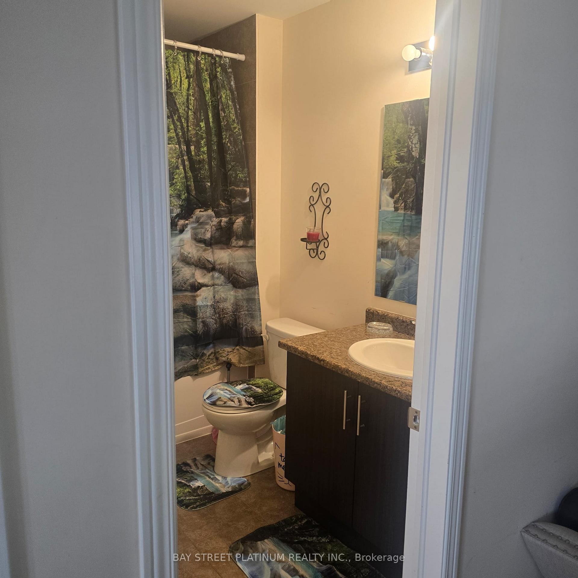 Photo 8 of 222 Lormont Boulevard, Hamilton, Stoney Creek Mountain — HOMEH