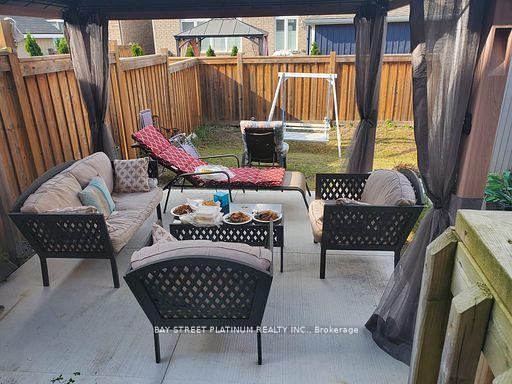 Photo 15 of 222 Lormont Boulevard, Hamilton, Stoney Creek Mountain — HOMEH