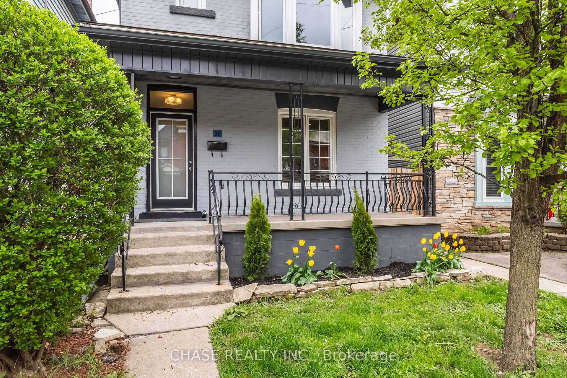 Photo 2 of 86 Smith Avenue, Hamilton, Landsdale — HOMEH