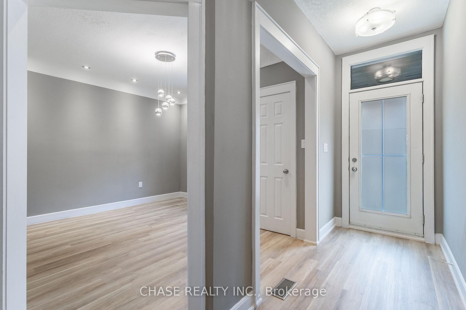 Photo 3 of 86 Smith Avenue, Hamilton, Landsdale — HOMEH