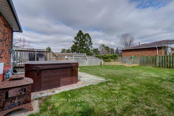 Photo 26 of 68 Dreyer Drive E, Ajax, South East — HOMEH