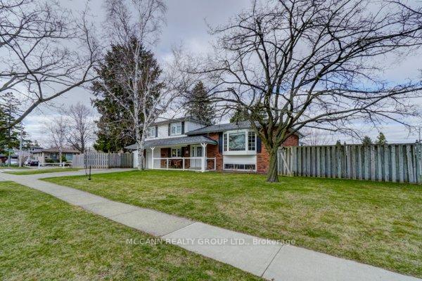 Photo 30 of 68 Dreyer Drive E, Ajax, South East — HOMEH