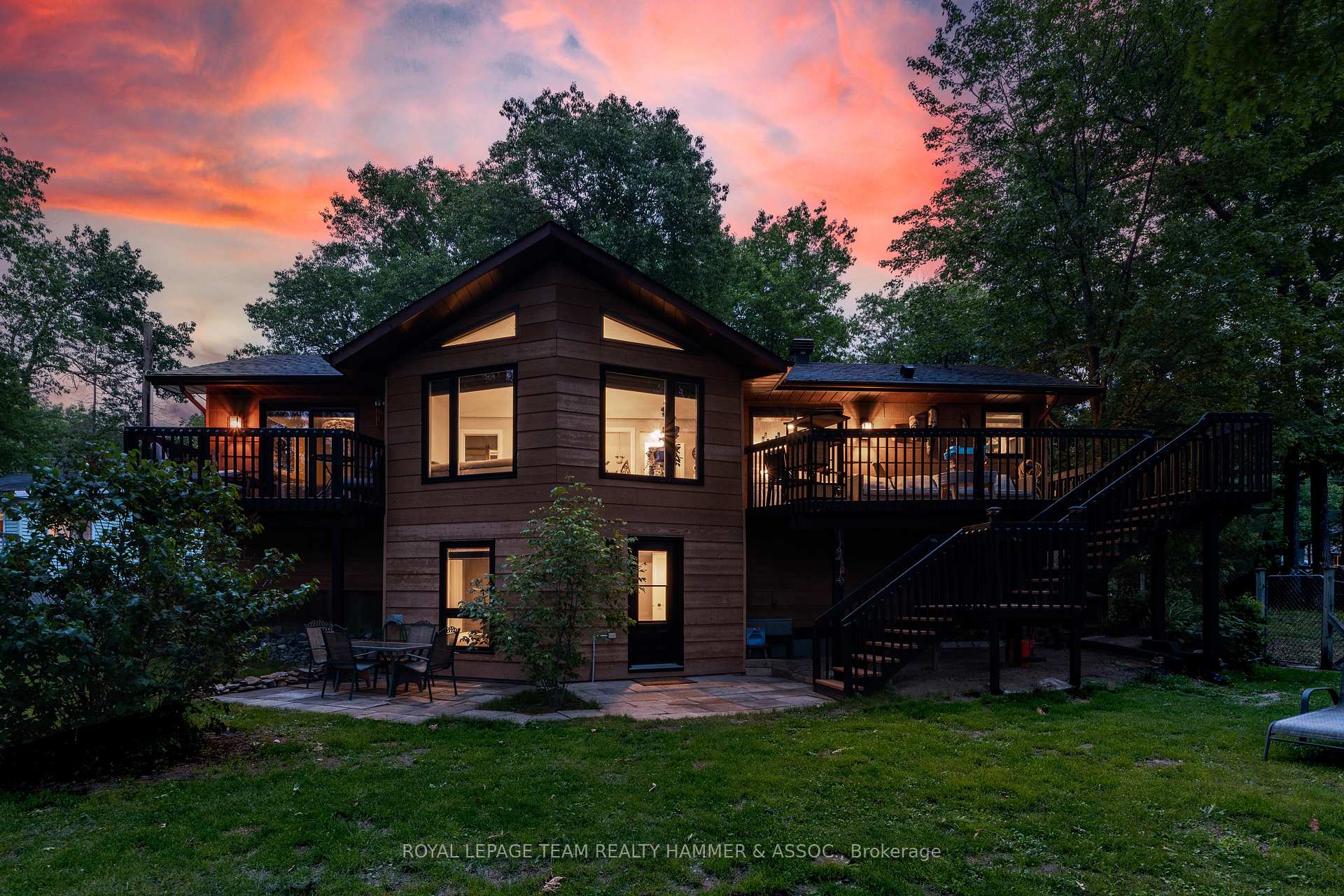Photo 1 of 1034 Bayview Drive, Ottawa, Constance Bay — HOMEH