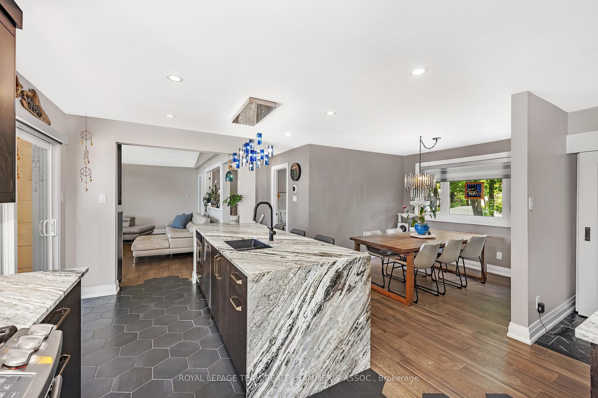 Photo 15 of 1034 Bayview Drive, Ottawa, Constance Bay — HOMEH