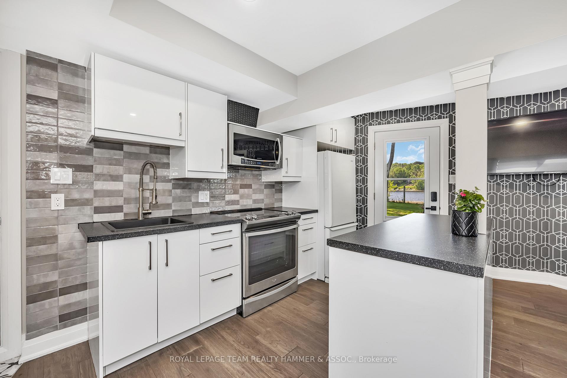 Photo 20 of 1034 Bayview Drive, Ottawa, Constance Bay — HOMEH