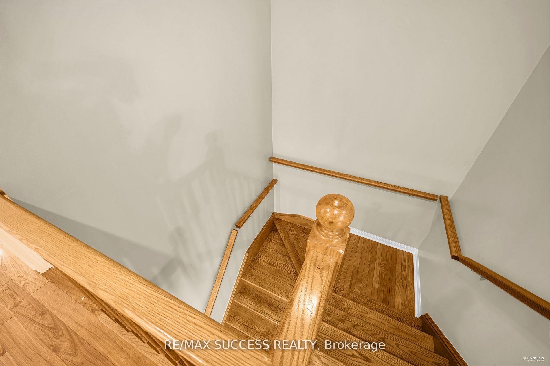 Photo 18 of 28 Herdwick Street, Brampton, Gore Industrial North — HOMEH
