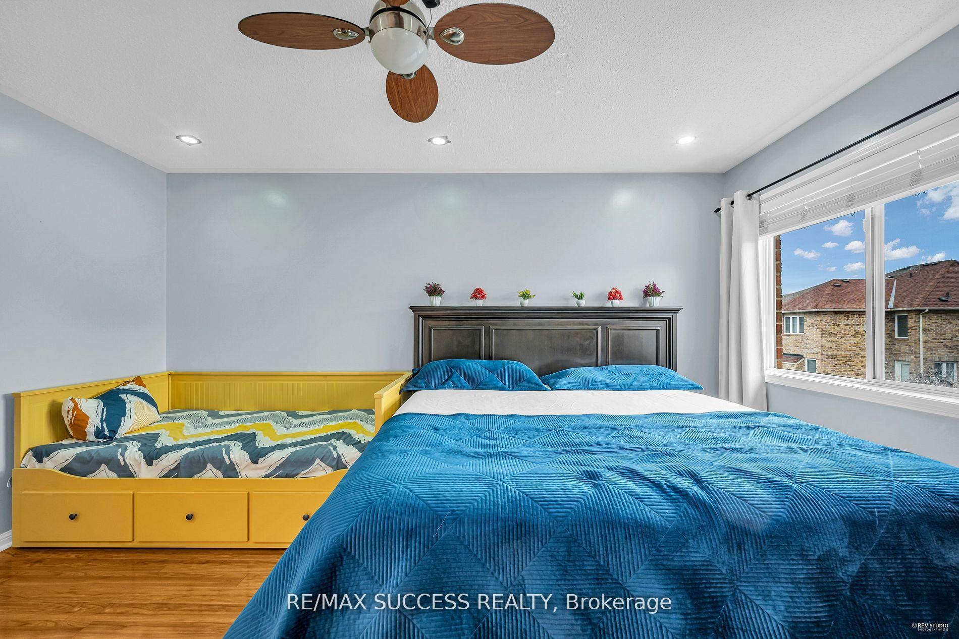 Photo 11 of 28 Herdwick Street, Brampton, Gore Industrial North — HOMEH
